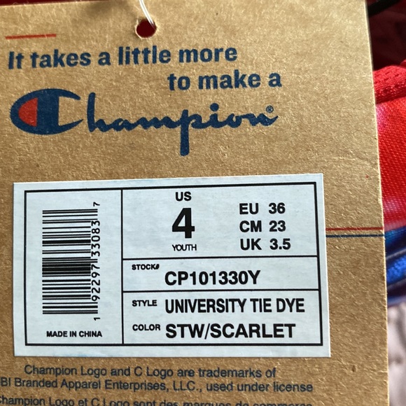 Champion Slippers - Picture 5 of 5